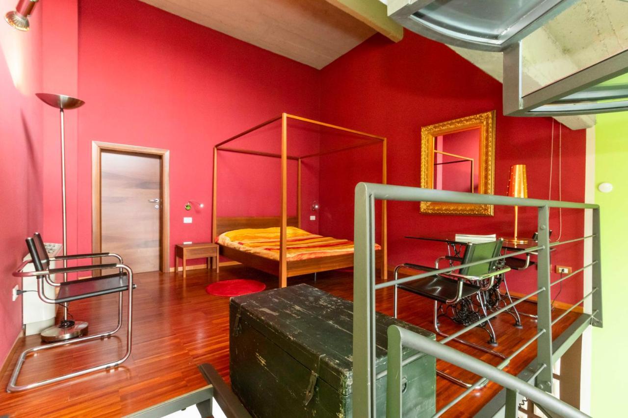 Dora Riverside Modern Apartment With Private Parking Turin Exteriör bild