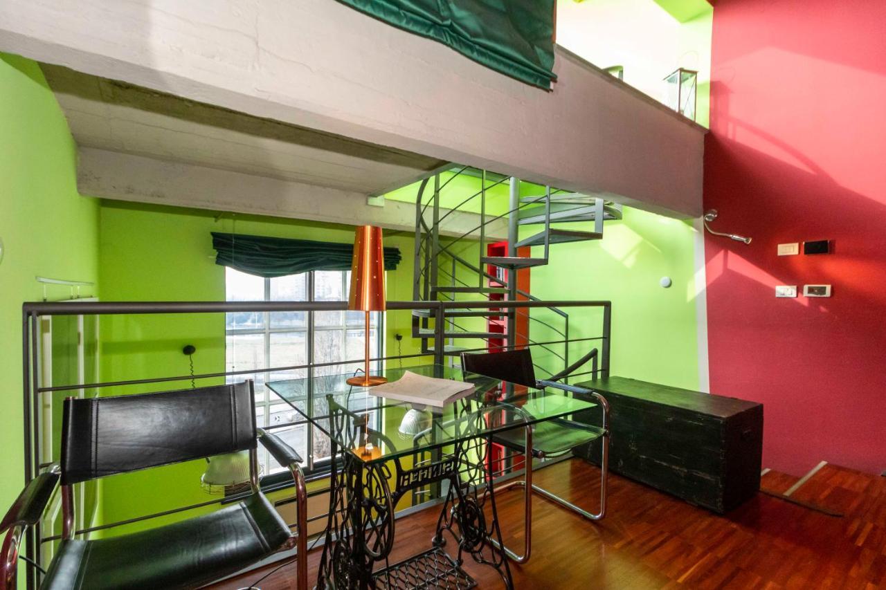 Dora Riverside Modern Apartment With Private Parking Turin Exteriör bild