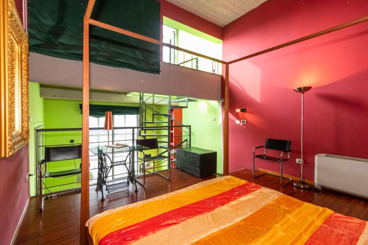 Dora Riverside Modern Apartment With Private Parking Turin Exteriör bild